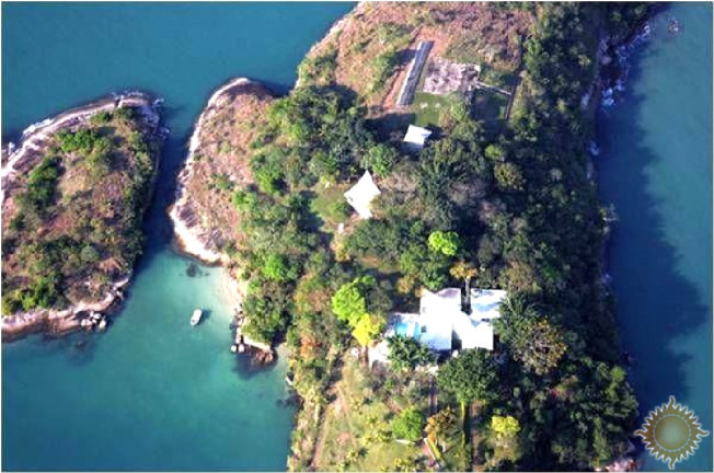 Casa com 3 Quartos à Venda, 600 m² em Paraty Mirim - Paraty