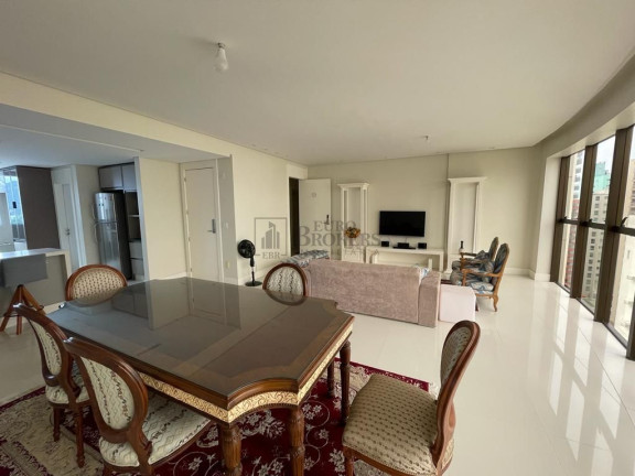 Imagem Apartamento com 3 Quartos à Venda, 130 m² em Centro - Balneário Camboriú Imagem Apartamento com 3 Quartos à Venda, 130 m² em Centro - Balneário Camboriú