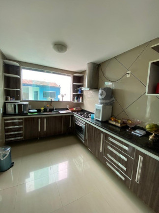Imagem Casa com 3 Quartos à Venda, 484 m² em Ponta Negra - Manaus