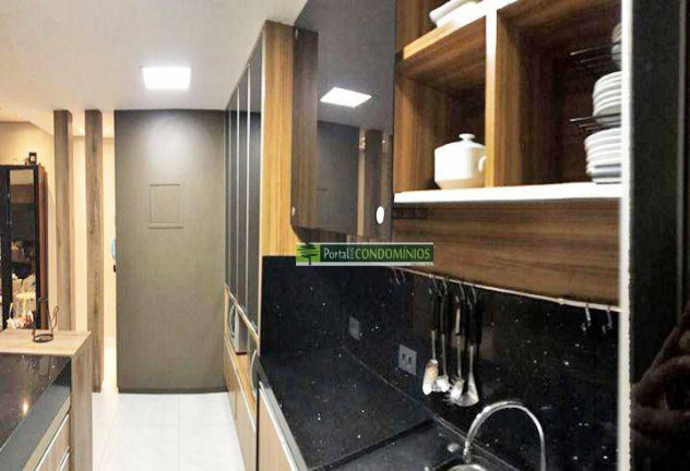 Imagem Apartamento com 3 Quartos à Venda, 90 m² em Centro - Curitiba Imagem Apartamento com 3 Quartos à Venda, 90 m² em Centro - Curitiba