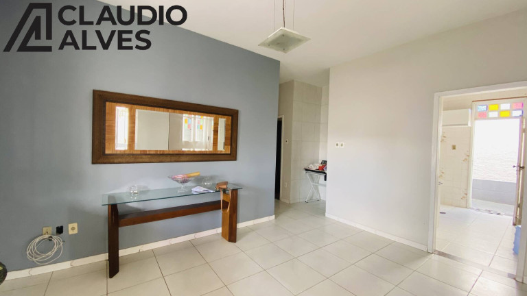 Imagem Casa com 5 Quartos à Venda, 200 m² em Caseb - Feira De Santana Imagem Casa com 5 Quartos à Venda, 200 m² em Caseb - Feira De Santana