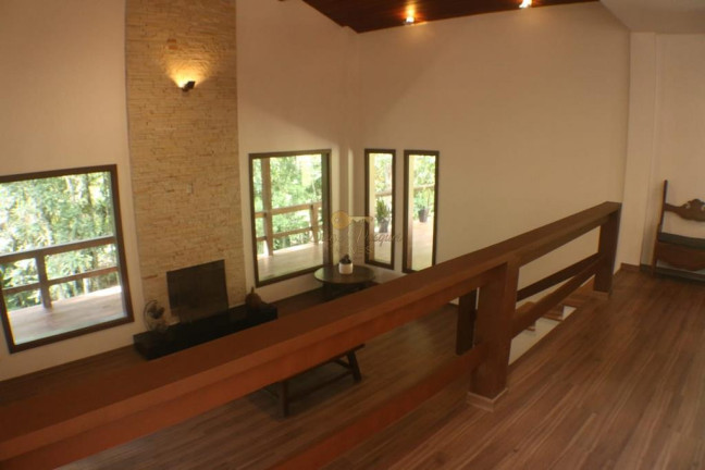 Imagem Casa com 3 Quartos à Venda, 270 m² em Quebra Frascos - Teresópolis