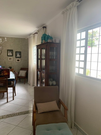 Imagem Casa de Vila com 3 Quartos à Venda, 140 m² em Jardim Santa Cecília - Pindamonhangaba Imagem Casa de Vila com 3 Quartos à Venda, 140 m² em Jardim Santa Cecília - Pindamonhangaba