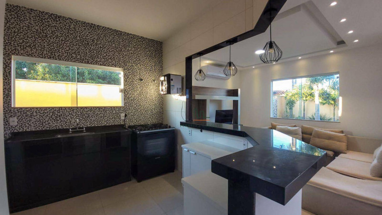 Imagem Casa com 3 Quartos à Venda, 128 m² em Jardim Atlântico Central (itaipuaçu) - Maricá Imagem Casa com 3 Quartos à Venda, 128 m² em Jardim Atlântico Central (itaipuaçu) - Maricá