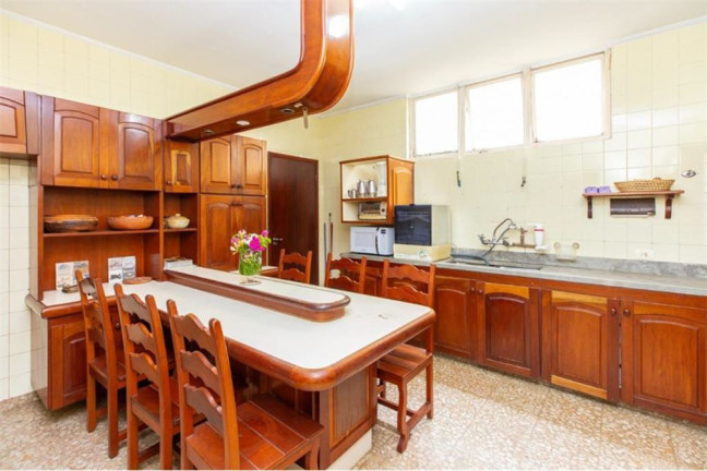 Imagem Casa com 7 Quartos à Venda,  em Granja Julieta - São Paulo