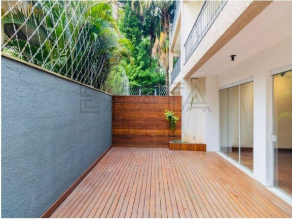 Imagem Imóvel com 3 Quartos à Venda, 300 m² em Morumbi - São Paulo Imagem Imóvel com 3 Quartos à Venda, 300 m² em Morumbi - São Paulo