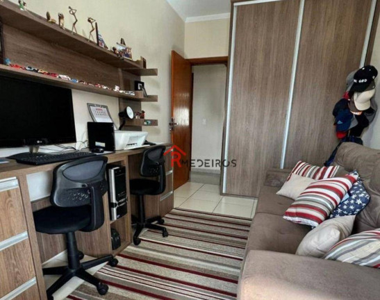 Imagem Apartamento com 3 Quartos à Venda, 117 m² em Vila Guilhermina - Praia Grande