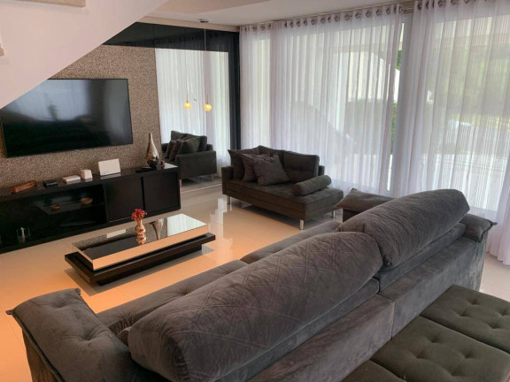 Imagem Sobrado com 3 Quartos à Venda, 300 m² em Arujá 5 - Arujá Imagem Sobrado com 3 Quartos à Venda, 300 m² em Arujá 5 - Arujá