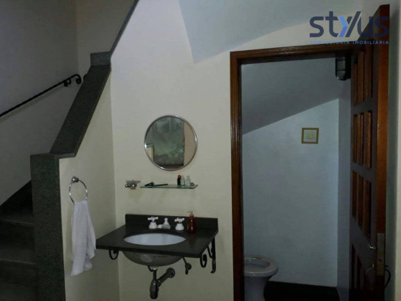 Imagem Sobrado com 3 Quartos à Venda ou Locação, 300 m² em Aclimação - São Paulo