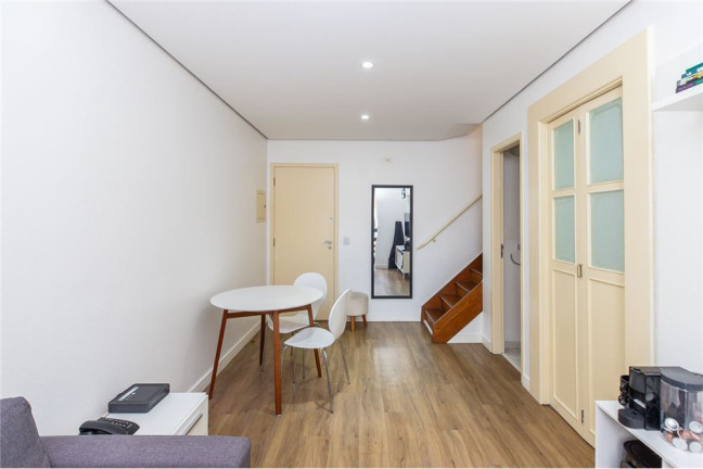 Imagem Apartamento com 1 Quarto à Venda, 45 m² em Vila Uberabinha - São Paulo