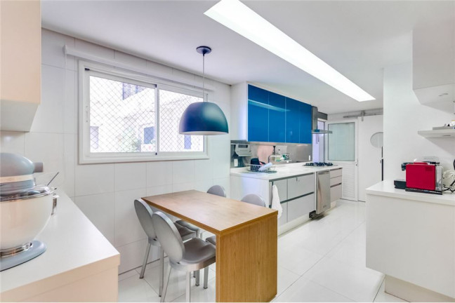 Imagem Apartamento com 3 Quartos à Venda, 234 m² em Vila Nova Conceição - São Paulo Imagem Apartamento com 3 Quartos à Venda, 234 m² em Vila Nova Conceição - São Paulo