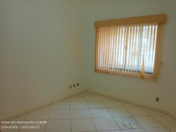 Imagem Casa com 2 Quartos à Venda, 80 m² em Saracuruna - Duque De Caxias
