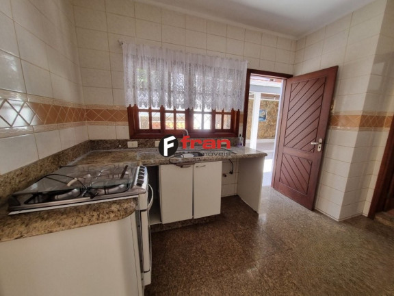 Imagem Casa com 6 Quartos à Venda, 291 m² em Córrego Grande - Florianópolis