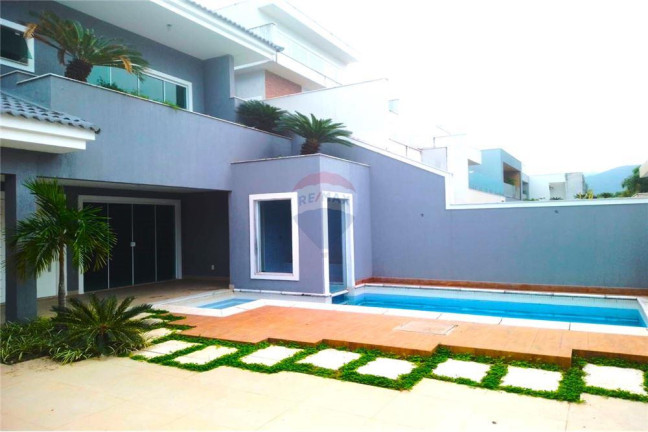 Imagem Casa de Condomínio com 5 Quartos à Venda, 360 m² em Recreio Dos Bandeirantes - Rio De Janeiro Imagem Casa de Condomínio com 5 Quartos à Venda, 360 m² em Recreio Dos Bandeirantes - Rio De Janeiro