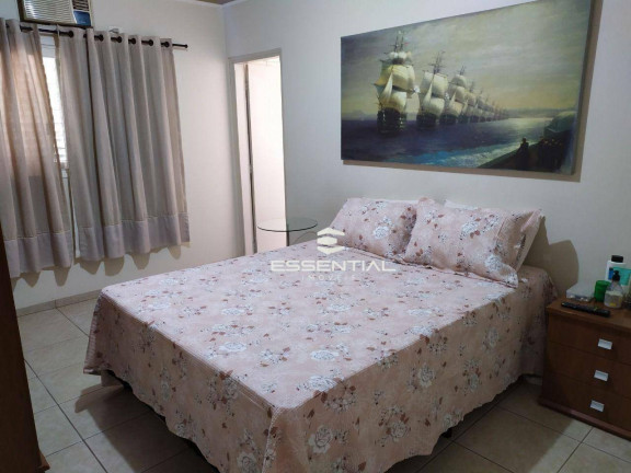 Imagem Casa com 4 Quartos à Venda, 180 m² em Centro - Mirassol