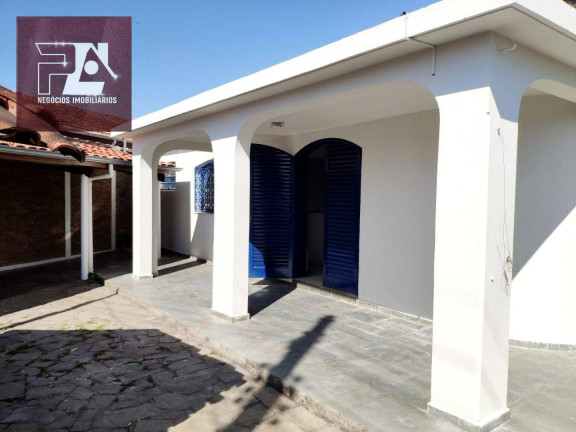 Imagem Casa com 3 Quartos à Venda, 199 m² em Nova Lorena - Lorena