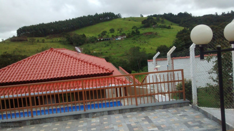 Imagem Imóvel com 3 Quartos à Venda, 160 m² em Terras De Santo Antonio - Caldas