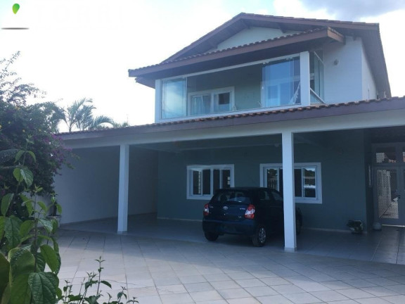 Sobrado com 4 Quartos à Venda, 395 m² em Cibratel - Itanhaém