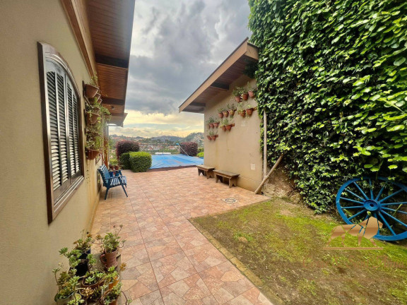 Imagem Casa com 4 Quartos à Venda, 1.116 m² em V Telma - Campos Do Jordão