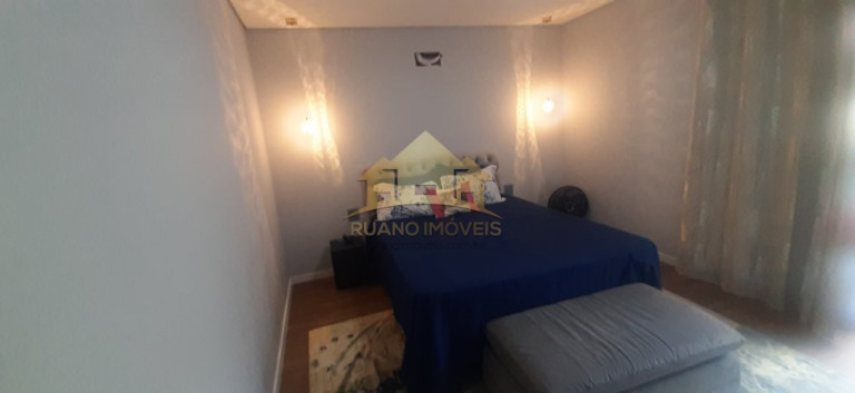 Imagem Sobrado com 3 Quartos à Venda, 213 m² em Vila Nhocune - São Paulo