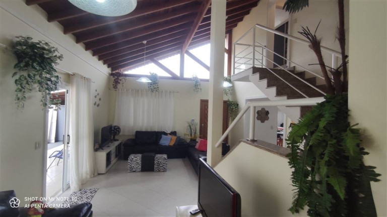Imagem Sobrado com 4 Quartos à Venda, 267 m² em Balneario Florida - Praia Grande