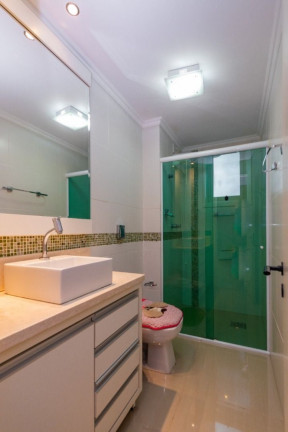 Imagem Imóvel com 2 Quartos à Venda, 69 m² em Jardim Do Salso - Porto Alegre