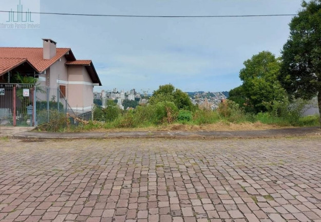 Terreno à Venda, 360 m² em Licorsul - Bento Gonçalves