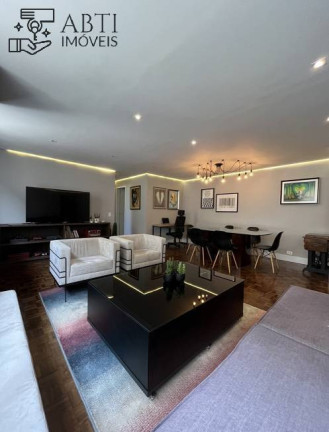 Apartamento com 3 Quartos à Venda, 105 m² em Moema - São Paulo