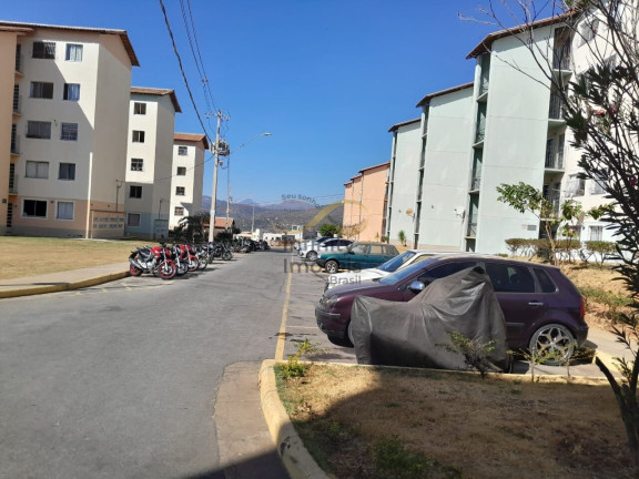 Apartamento com 2 Quartos à Venda, 44 m² em Jardim Vitória - Belo Horizonte