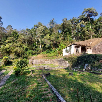 Imagem Terreno à Venda, 2 m² em Vale Dos Pinheiros - Nova Friburgo Imagem Terreno à Venda, 2 m² em Vale Dos Pinheiros - Nova Friburgo