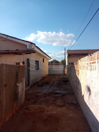 Imagem Casa com 3 Quartos à Venda, 373 m² em Jardim Europa (vila Xavier) - Araraquara Imagem Casa com 3 Quartos à Venda, 373 m² em Jardim Europa (vila Xavier) - Araraquara