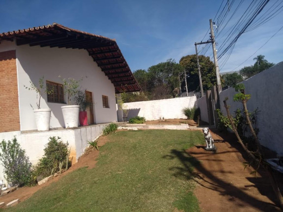 Imagem Casa com 4 Quartos à Venda, 250 m² em Centro - Itatiba Imagem Casa com 4 Quartos à Venda, 250 m² em Centro - Itatiba