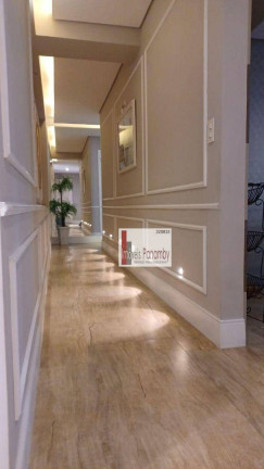 Imagem Apartamento com 3 Quartos à Venda, 240 m² em Vila Suzana - São Paulo