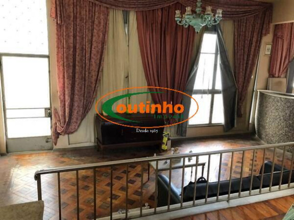 Imagem Casa com 6 Quartos à Venda, 367 m² em Tijuca - Rio De Janeiro