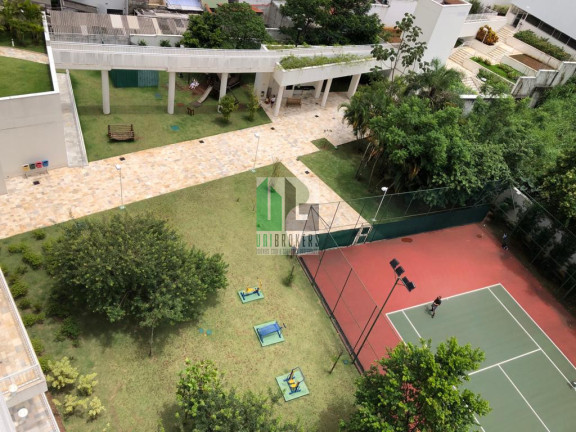 Imagem Apartamento com 3 Quartos à Venda, 212 m² em Aclimação - São Paulo