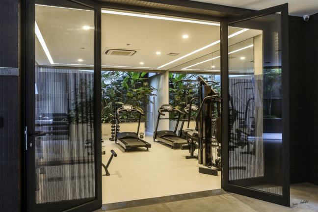 Imagem Apartamento com 4 Quartos à Venda, 327 m² em Moinhos De Vento - Porto Alegre