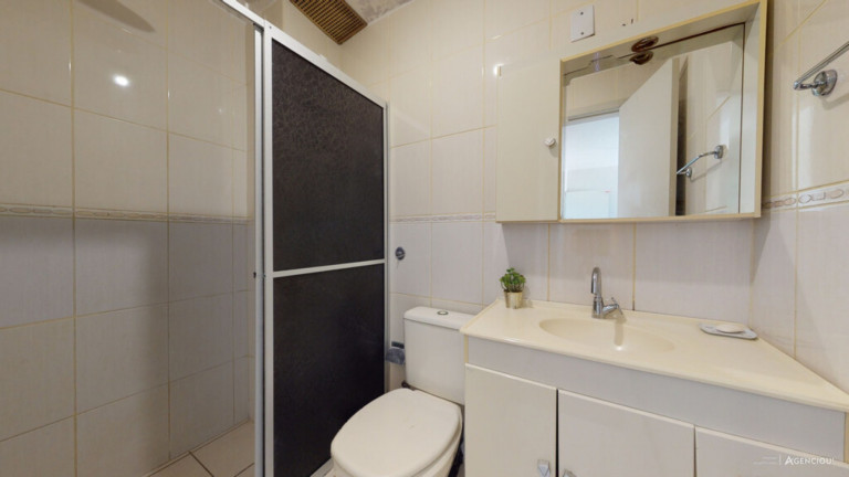Imagem Imóvel com 2 Quartos à Venda, 73 m² em Cristal - Porto Alegre