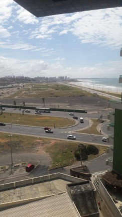 Imagem Apartamento com 2 Quartos à Venda, 69 m² em Armação - Salvador