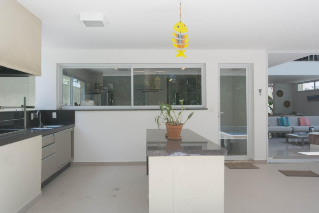 Imagem Casa com 4 Quartos à Venda, 360 m² em Riviera Módulo 24 - Bertioga