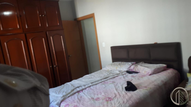 Imagem Casa com 3 Quartos à Venda, 250 m² em Marapé - Santos Imagem Casa com 3 Quartos à Venda, 250 m² em Marapé - Santos