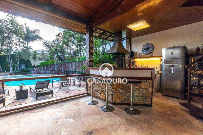 Imagem Casa com 5 Quartos à Venda, 750 m² em São Bento - Belo Horizonte Imagem Casa com 5 Quartos à Venda, 750 m² em São Bento - Belo Horizonte