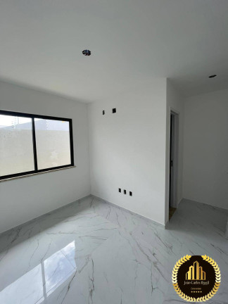 Imagem Casa com 4 Quartos à Venda,  em Centro - Eusébio