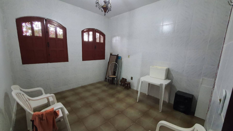 Imagem Casa com 6 Quartos à Venda, 300 m² em Centro - Aracaju Imagem Casa com 6 Quartos à Venda, 300 m² em Centro - Aracaju