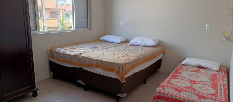 Casa com 4 Quartos à Venda,  em Canto Grande - Bombinhas