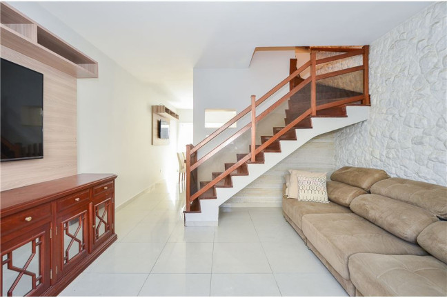 Imagem Casa com 2 Quartos à Venda, em Chácara Santo Antônio (zona Sul) - São Paulo Imagem Casa com 2 Quartos à Venda, em Chácara Santo Antônio (zona Sul) - São Paulo