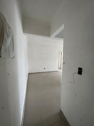 Imagem Apartamento com 2 Quartos à Venda, 73 m² em Mirim - Praia Grande