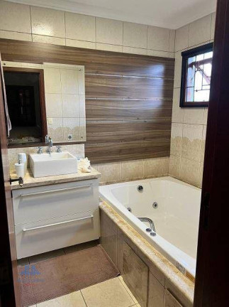 Imagem Casa com 4 Quartos à Venda, 247 m² em Carianos - Florianópolis