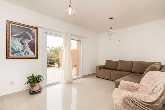 Casa de Condomínio com 3 Quartos à Venda, 180 m² em Mário Quintana - Porto Alegre
