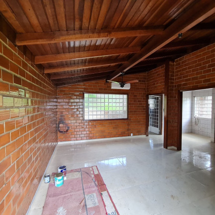 Imagem Casa com 1 Quarto à Venda, 170 m² em Arroio Grande - Santa Cruz Do Sul Imagem Casa com 1 Quarto à Venda, 170 m² em Arroio Grande - Santa Cruz Do Sul