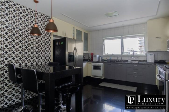 Imagem Cobertura com 3 Quartos à Venda, 404 m² em Vila Mariana - São Paulo Imagem Cobertura com 3 Quartos à Venda, 404 m² em Vila Mariana - São Paulo